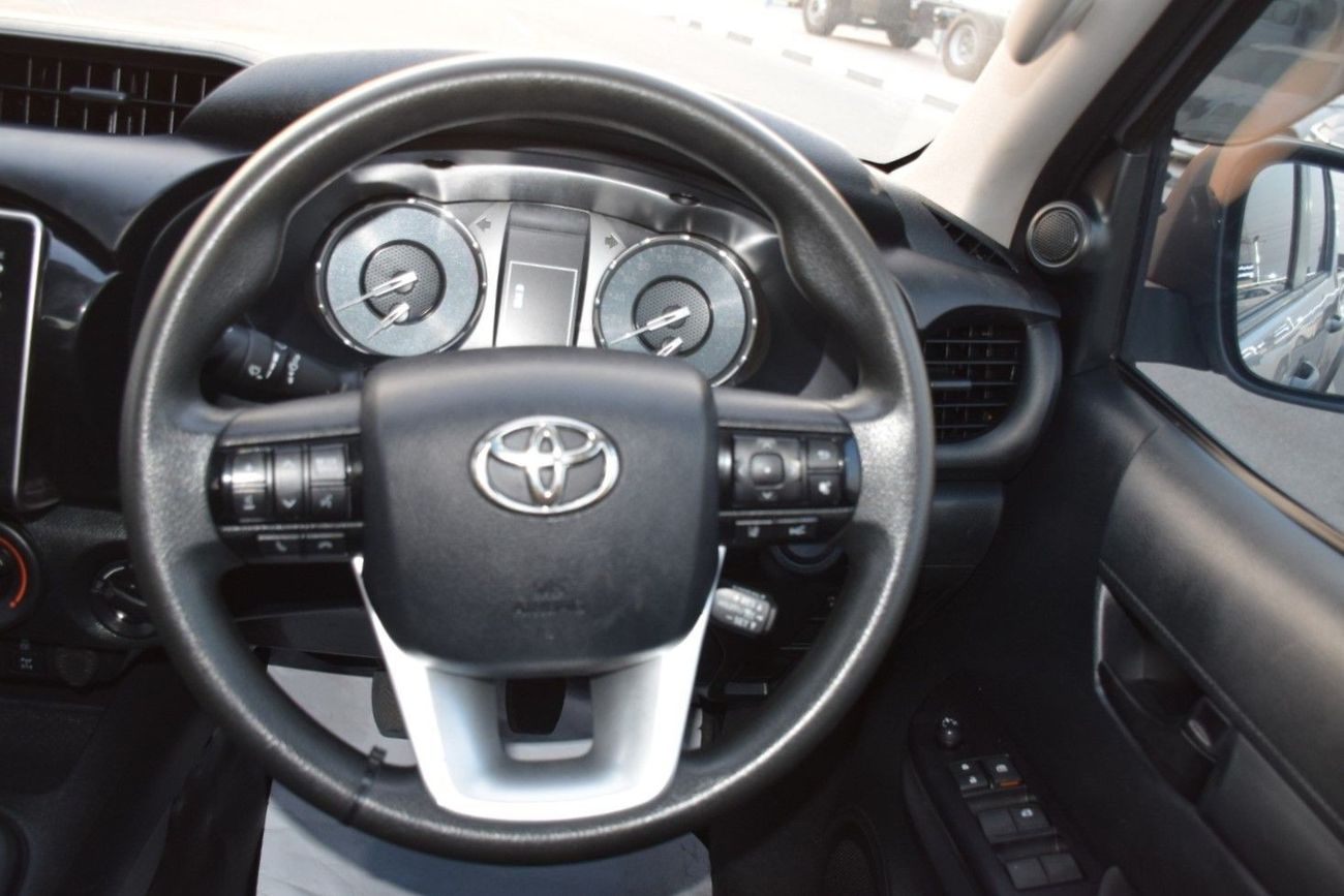 تويوتا هيلوكس