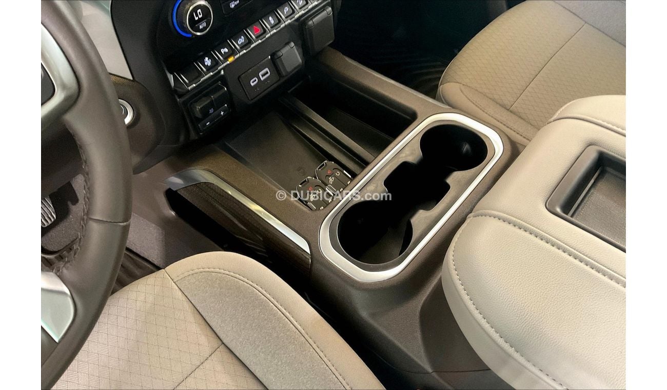 Chevrolet Silverado LT Z71 Trail Boss - Regular Cab