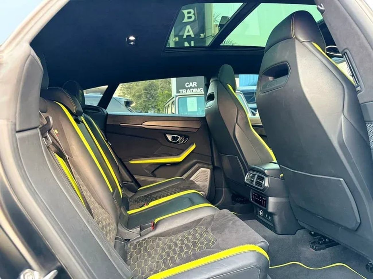 Lamborghini Urus STD 4.0T V8