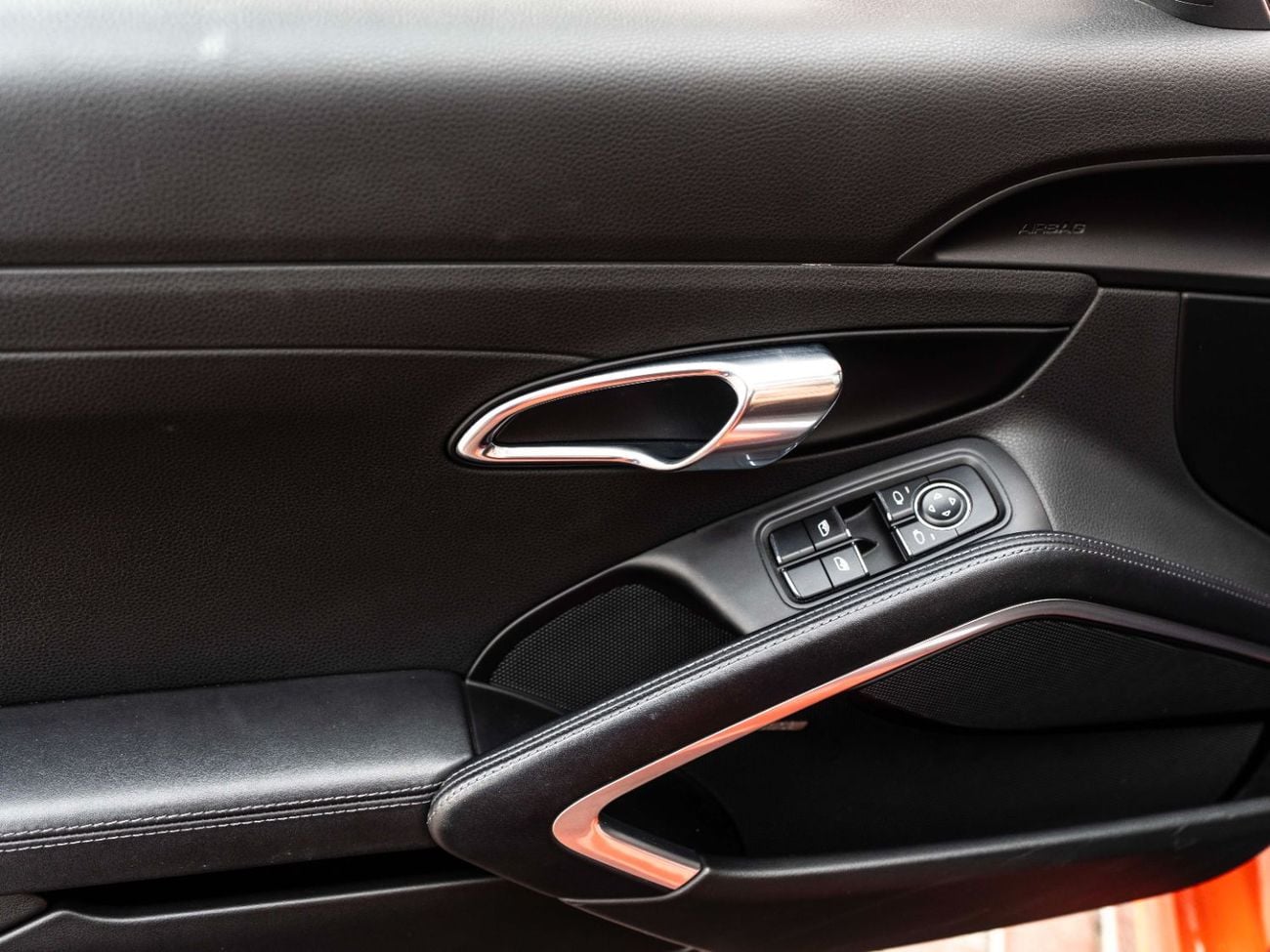 Porsche 718 Boxster S 2.5L A/T