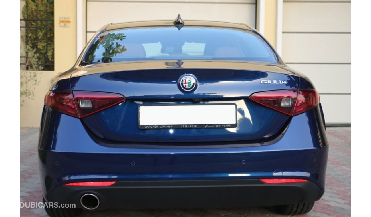 Alfa Romeo Giulia Super Luxury Pack - Agency Maintained