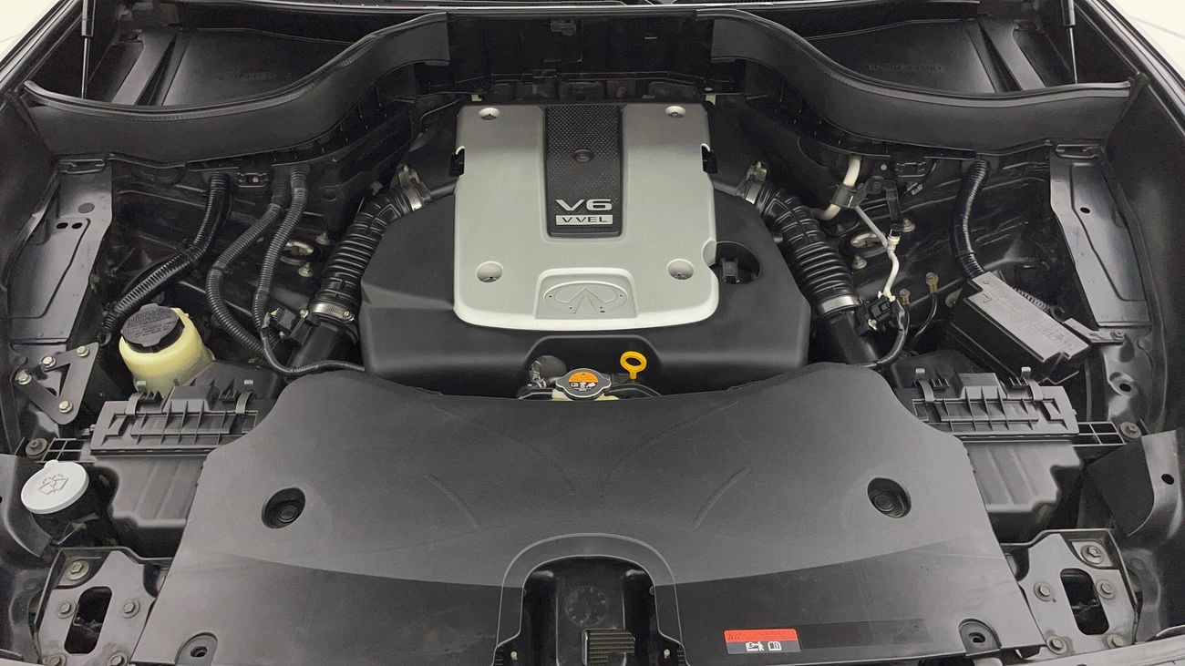 Infiniti QX70 LUXE SENSORY 3.7 | Zero Down Payment | Home Test Drive