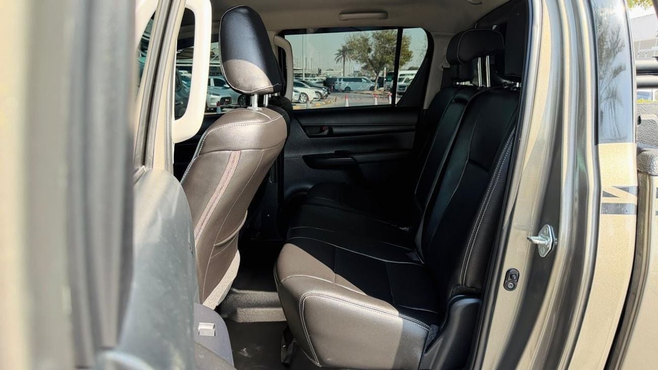 Toyota Hilux ADVENTURE GR kitt install
