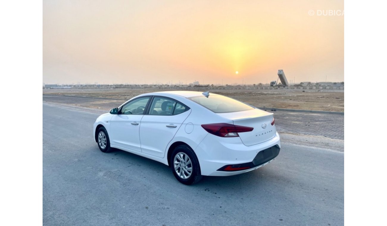 Hyundai Elantra GLS Banking facilities without the need for a first payment