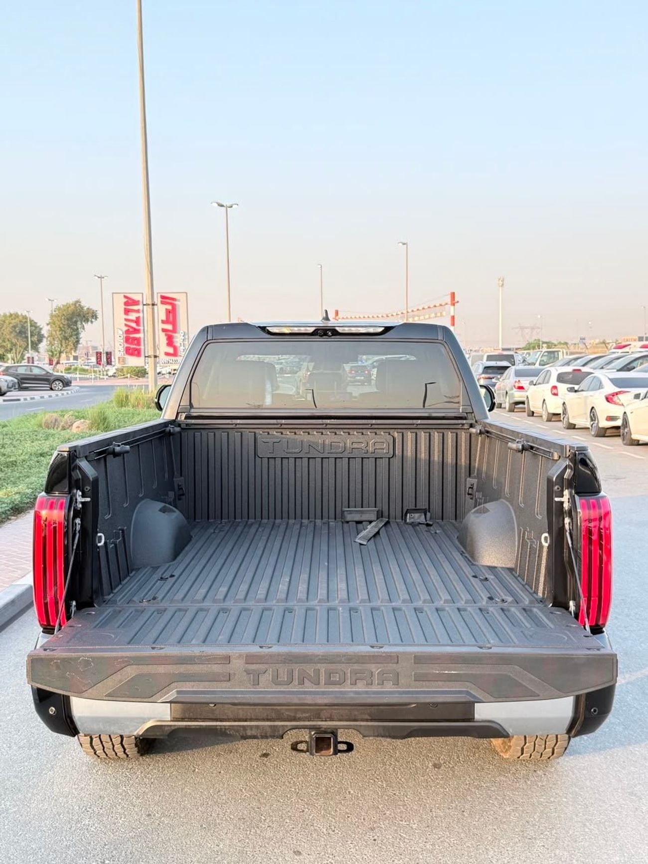 Toyota Tundra Full option/ 360 camera, leather seats 2023