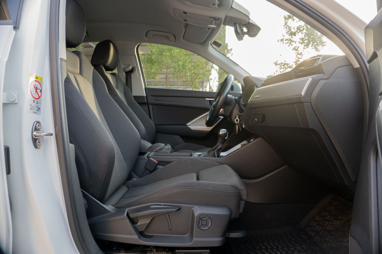 Audi Q3 40 TFSI quattro Advanced 2.0L