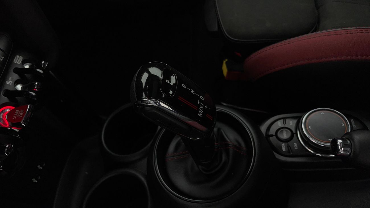 ميني كوبر JOHN COOPER WORKS 2 | بدون دفعة مقدمة | اختبار قيادة مجاني للمنزل