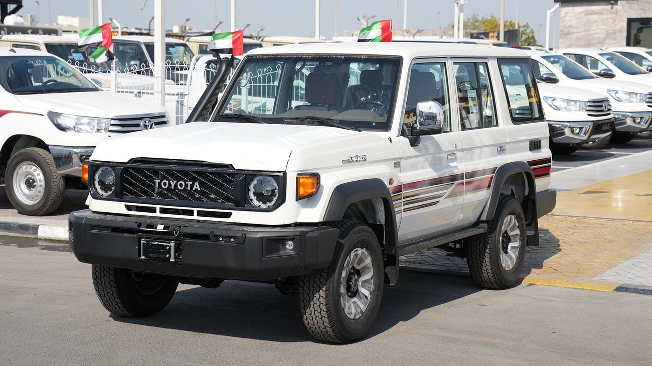 Toyota Land Cruiser LX V6
