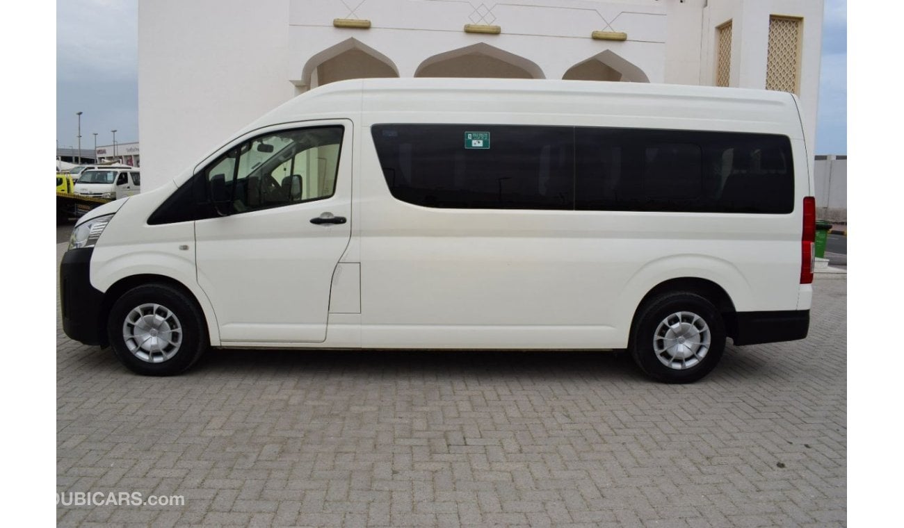 Toyota Hiace Commuter GL High Roof Toyota Hiace Highroof Bus 3.5L, 6Cylinder, Model:2019. Free of accident