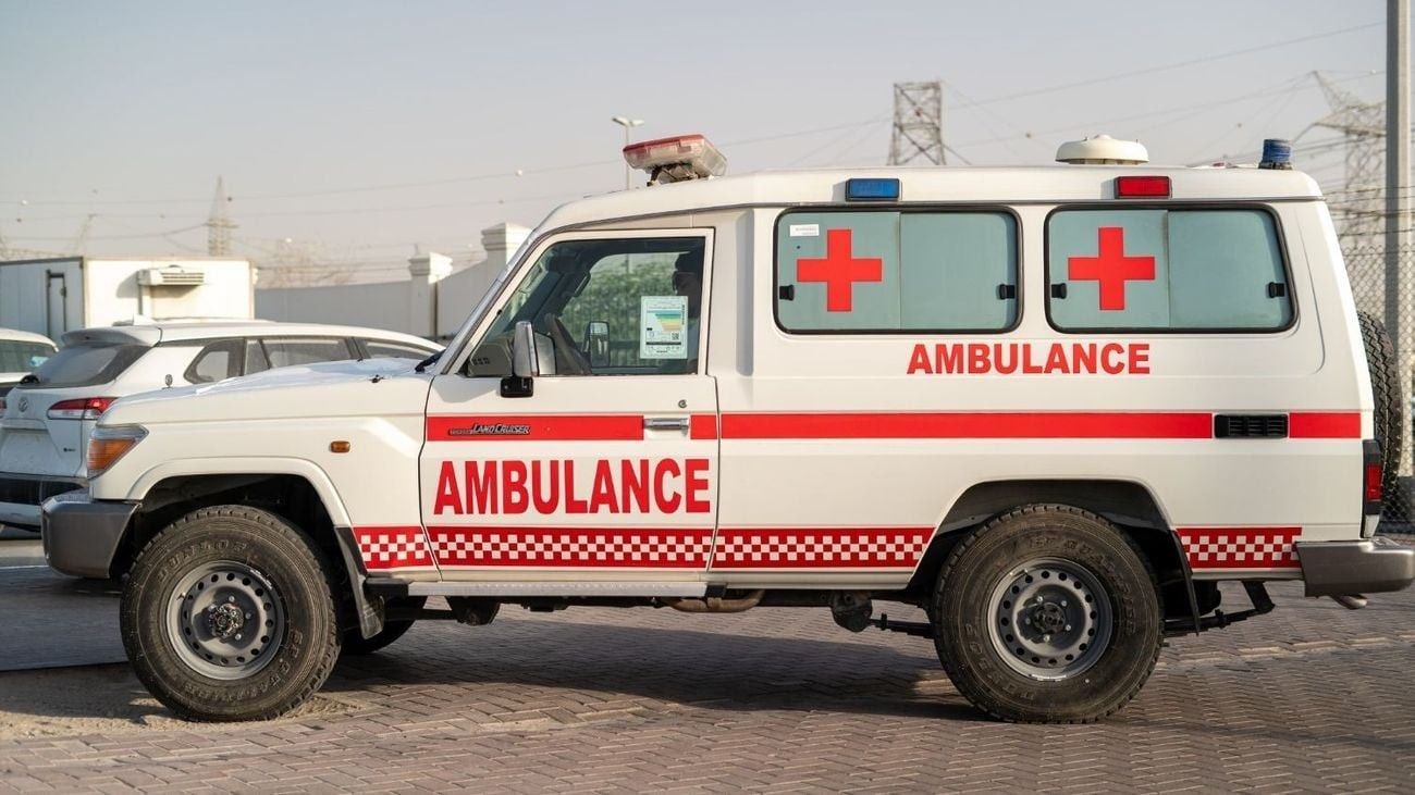 تويوتا لاند كروزر 70 78 (GRJ78) 4.0Ltr. M/T HardTop READY AMBULANCE 2023YM