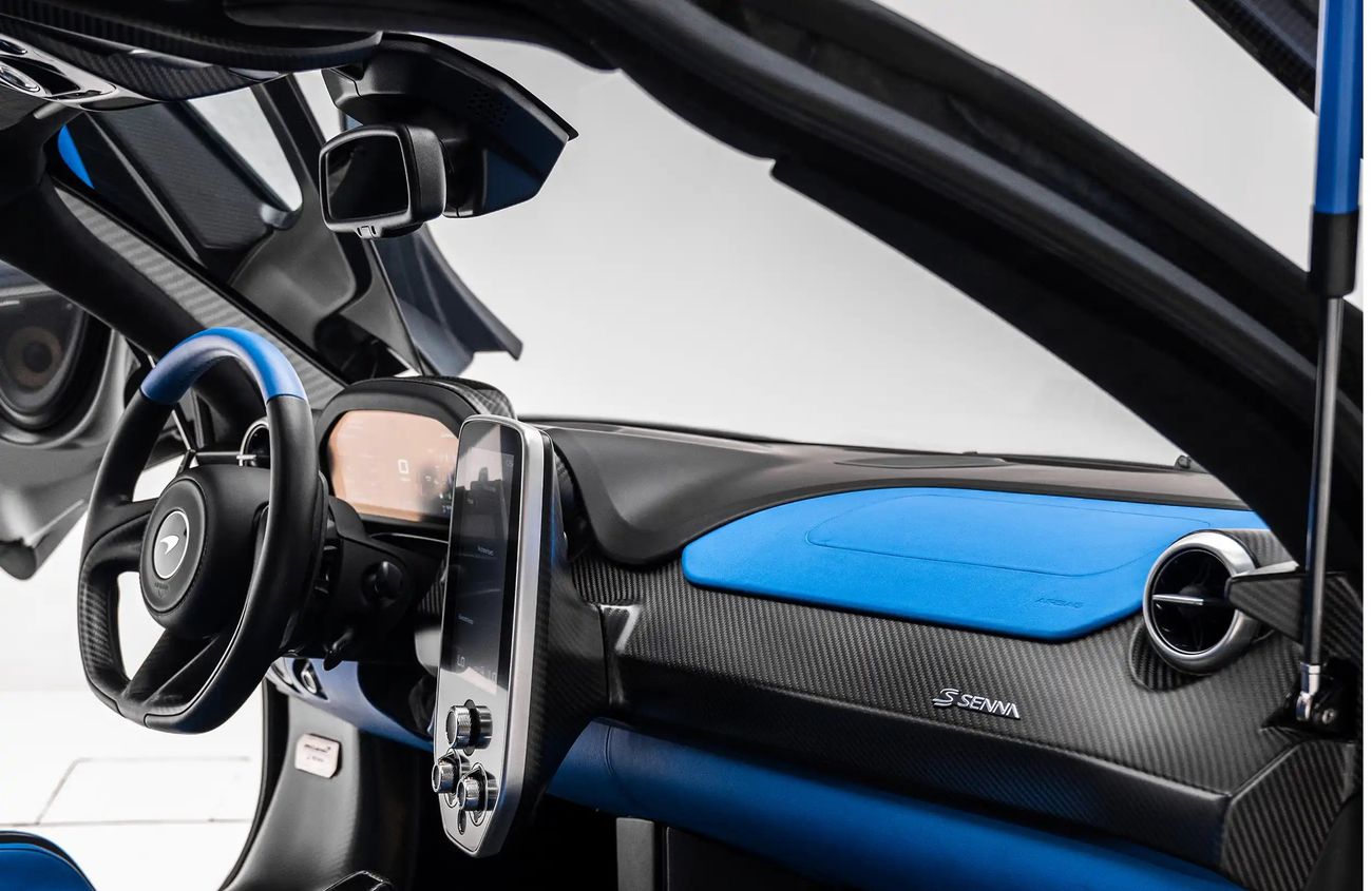 مكلارين سينا 4.0L V-8 Twin-Turbocharged Engine | Warranty