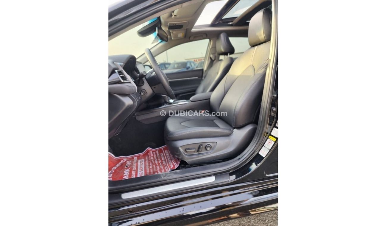 Toyota Camry Grande Hybrid