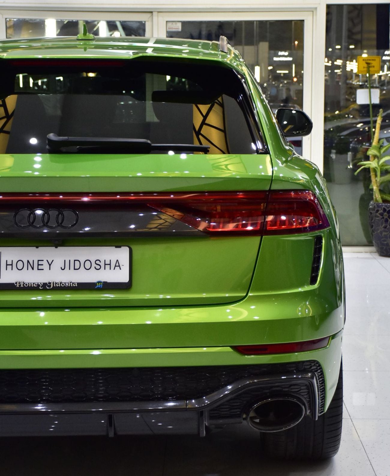 Audi RSQ8 STD EXCELLENT DEAL for our Audi RS Q8 ( 2022 Model ) in Green Color European Specs