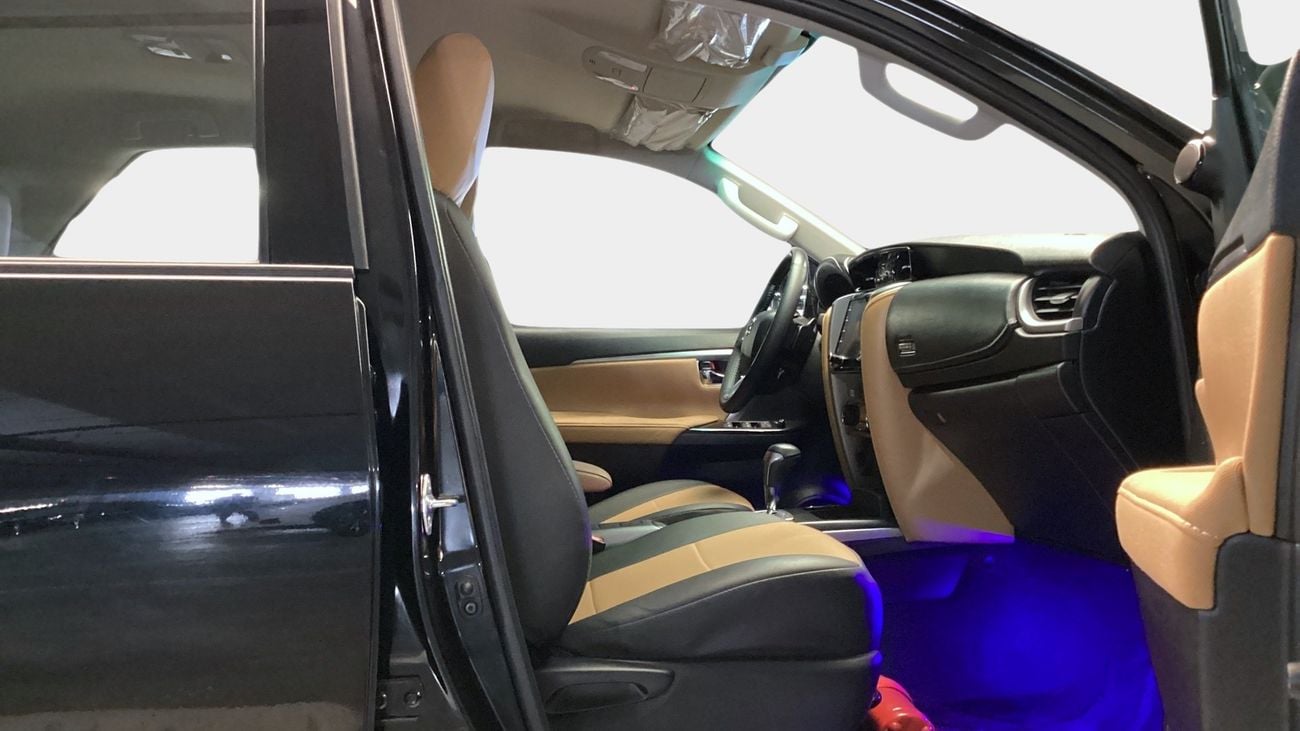 تويوتا فورتونر GXR | شامل الضمان | 0 ﺪﻔﻋﺓ ﺃﻮﻟﻯ