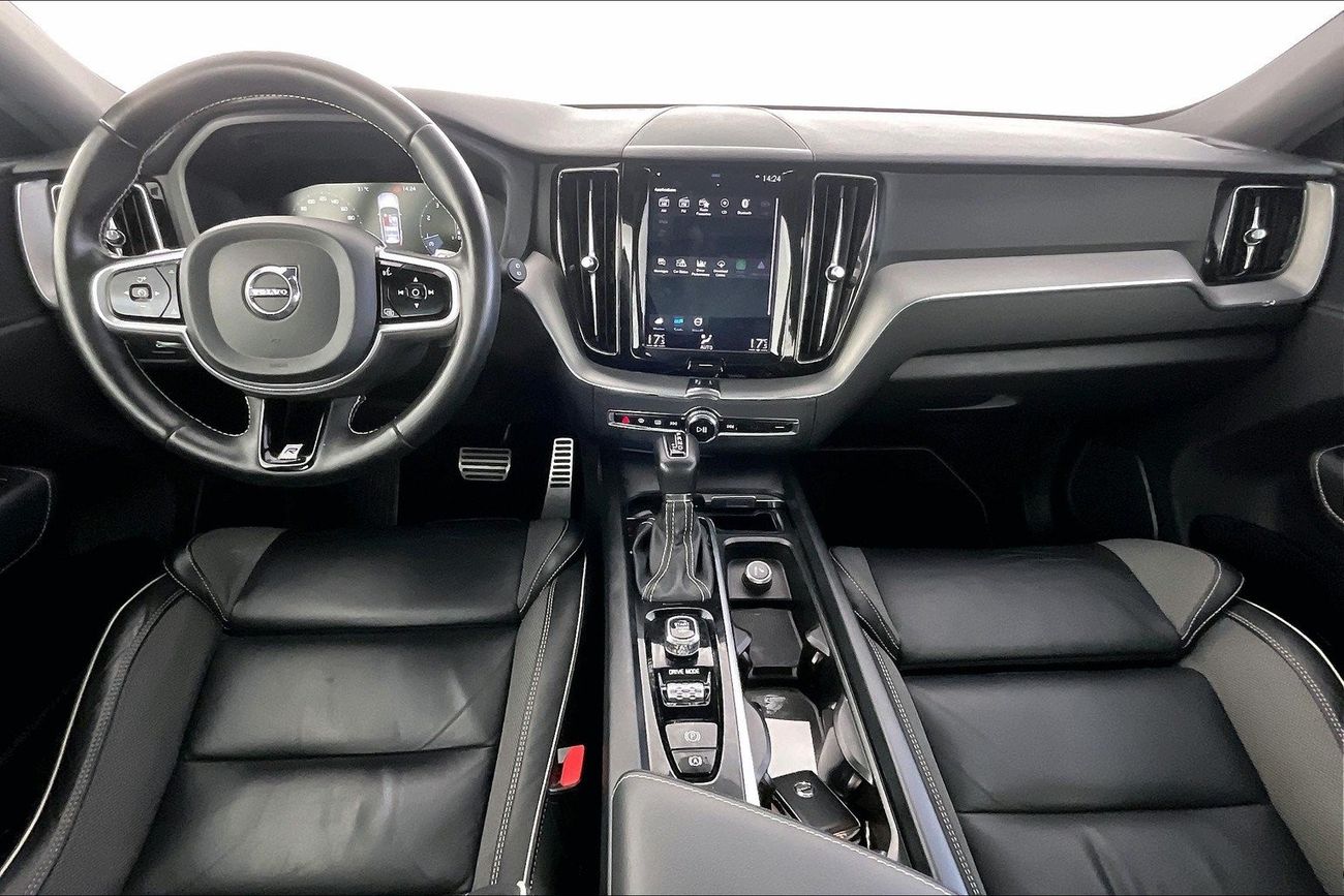 كاديلاك XT6 Premium Luxury | شامل الضمان | 0 ﺪﻔﻋﺓ ﺃﻮﻟﻯ