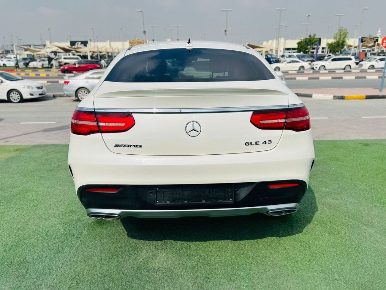 مرسيدس بنز GLE 43 AMG Std 3.0L