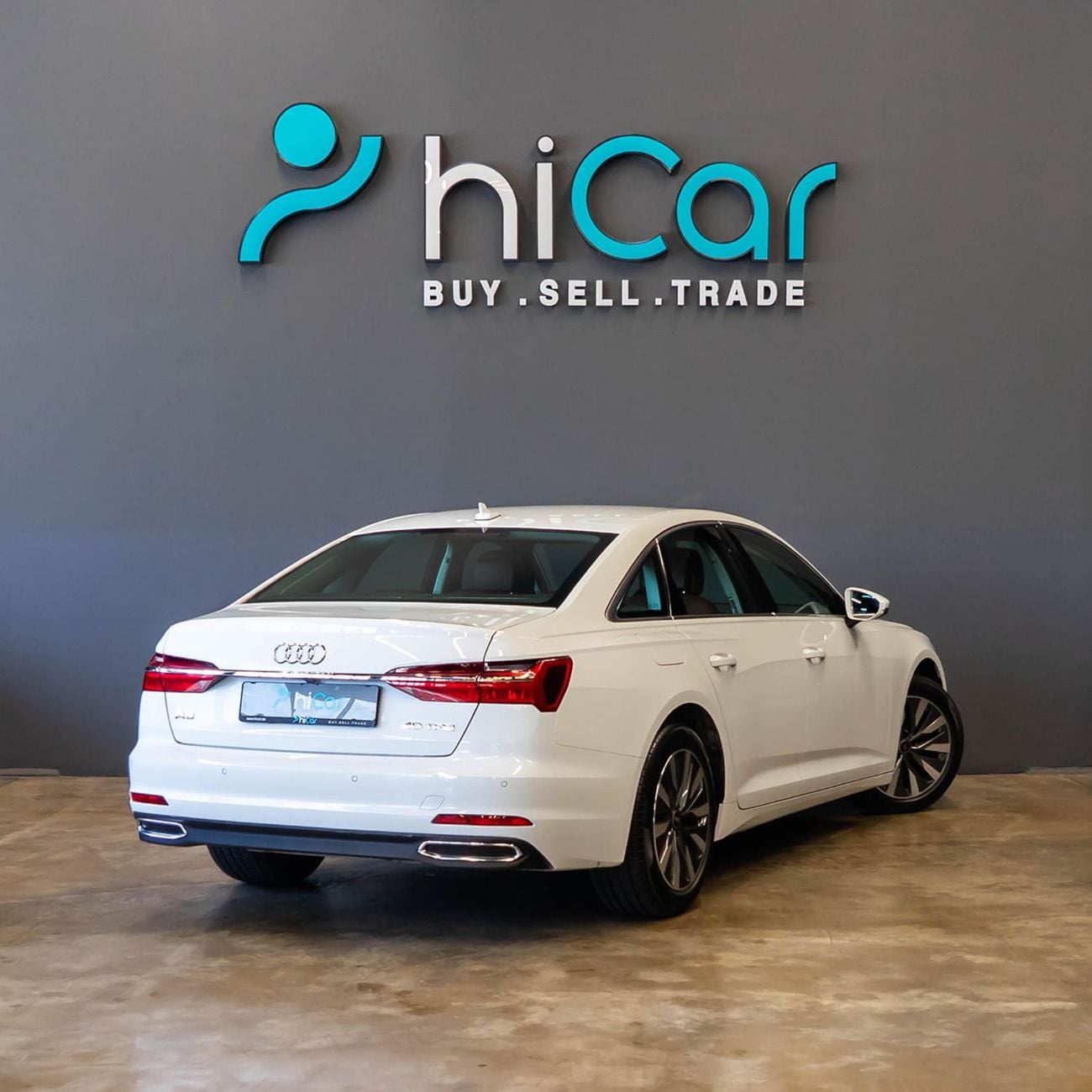 Audi A6 40 TFSI 2.0L AED 1,724 pm • 0% Downpayment • Audi A6 40 TFSI • Agency Service Contract