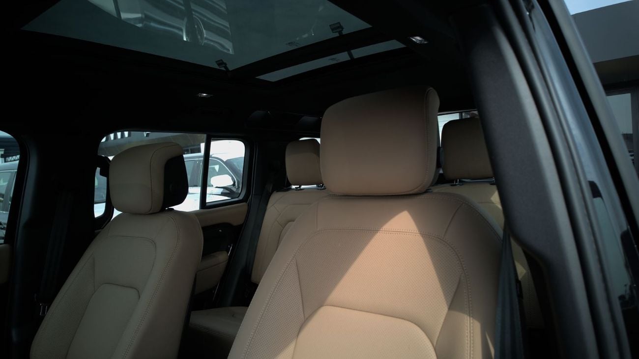 Land Rover Defender LAND ROVER DEFENDER 110 P400 X-DYNAMIC 2026