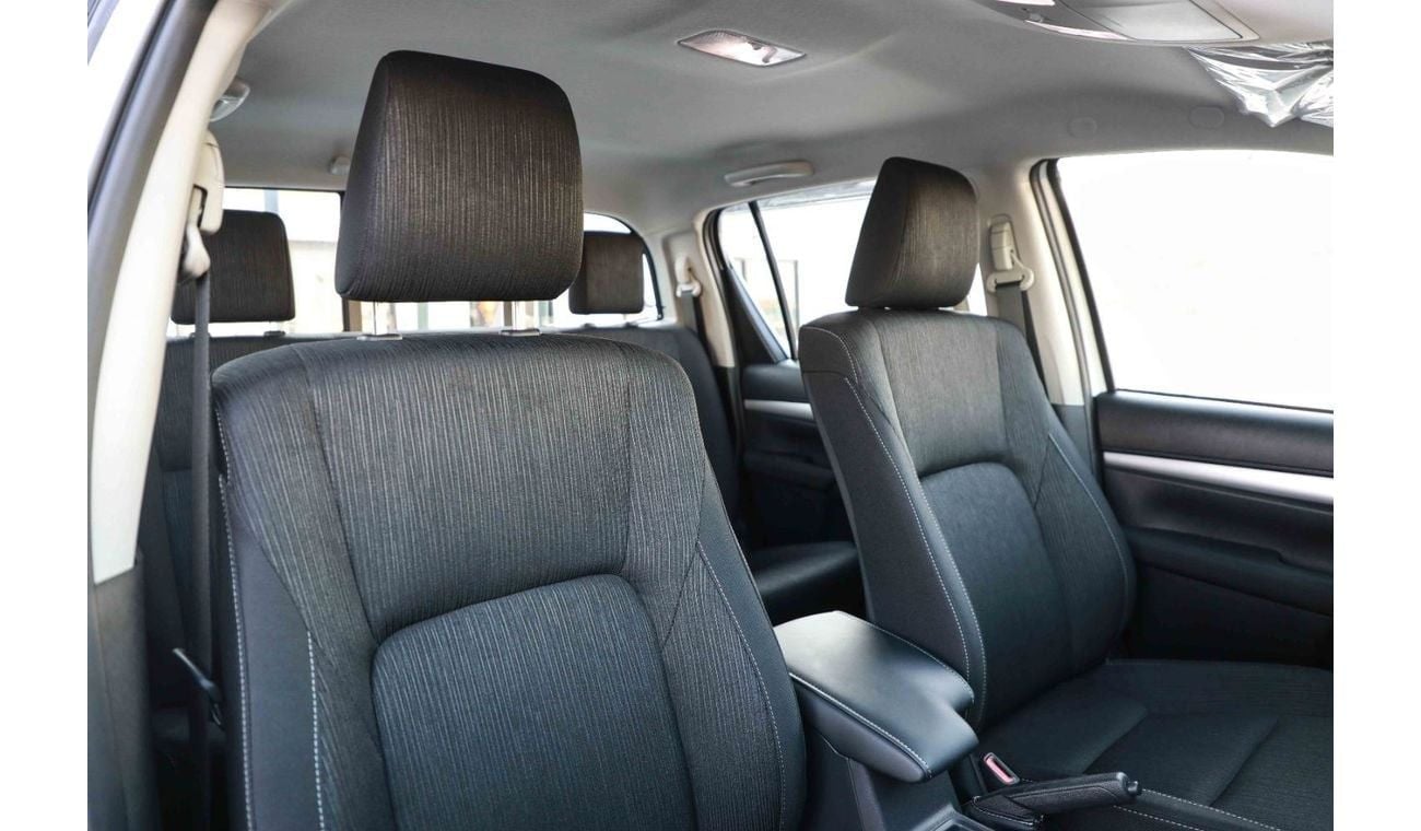 Toyota Hilux 2.7L HI - PLATINUM WHITE PEARL inside BLACK | Export Only
