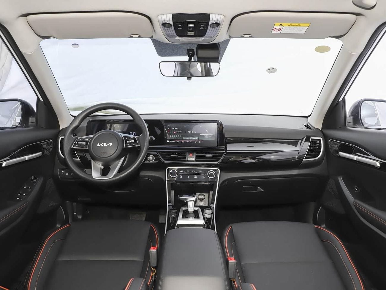 Kia Seltos Kia Seltos Premium 1.5L - White & Black Inside Black