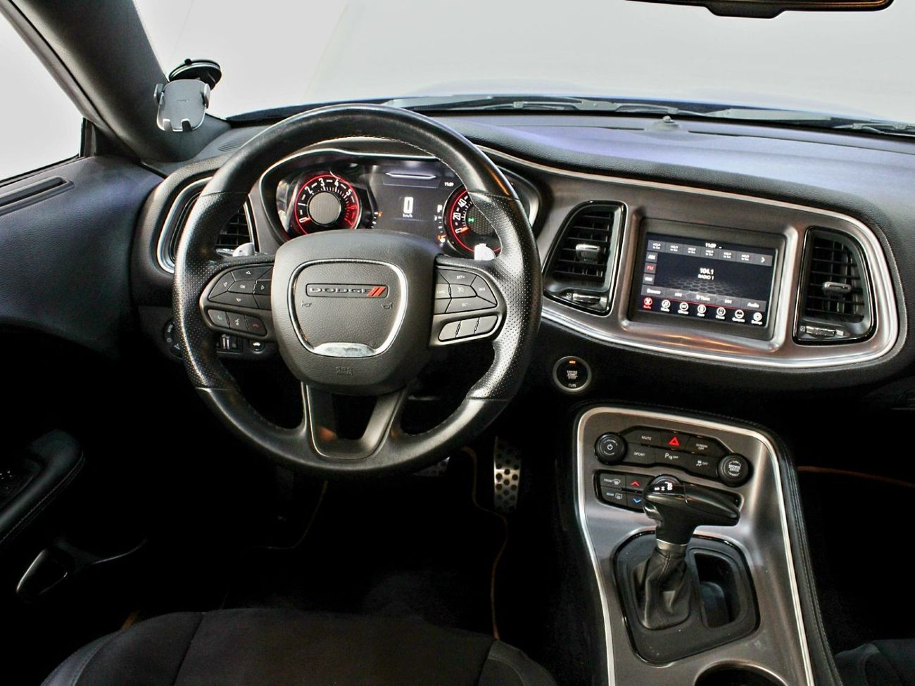 دودج تشالينجر R/T Shaker 5.7L (372 HP)