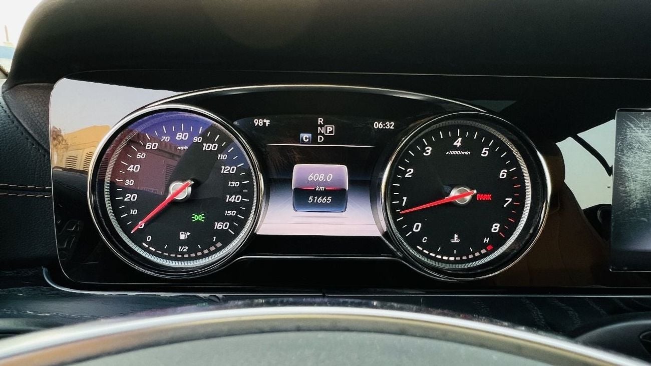 Mercedes-Benz E 400 Coupe AED 1,760 PM | MERCEDES E400 2018 | LOW MILEAGE | CLEAN CAR