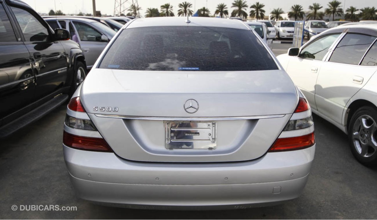 Mercedes-Benz S 350 With S 500 Badge