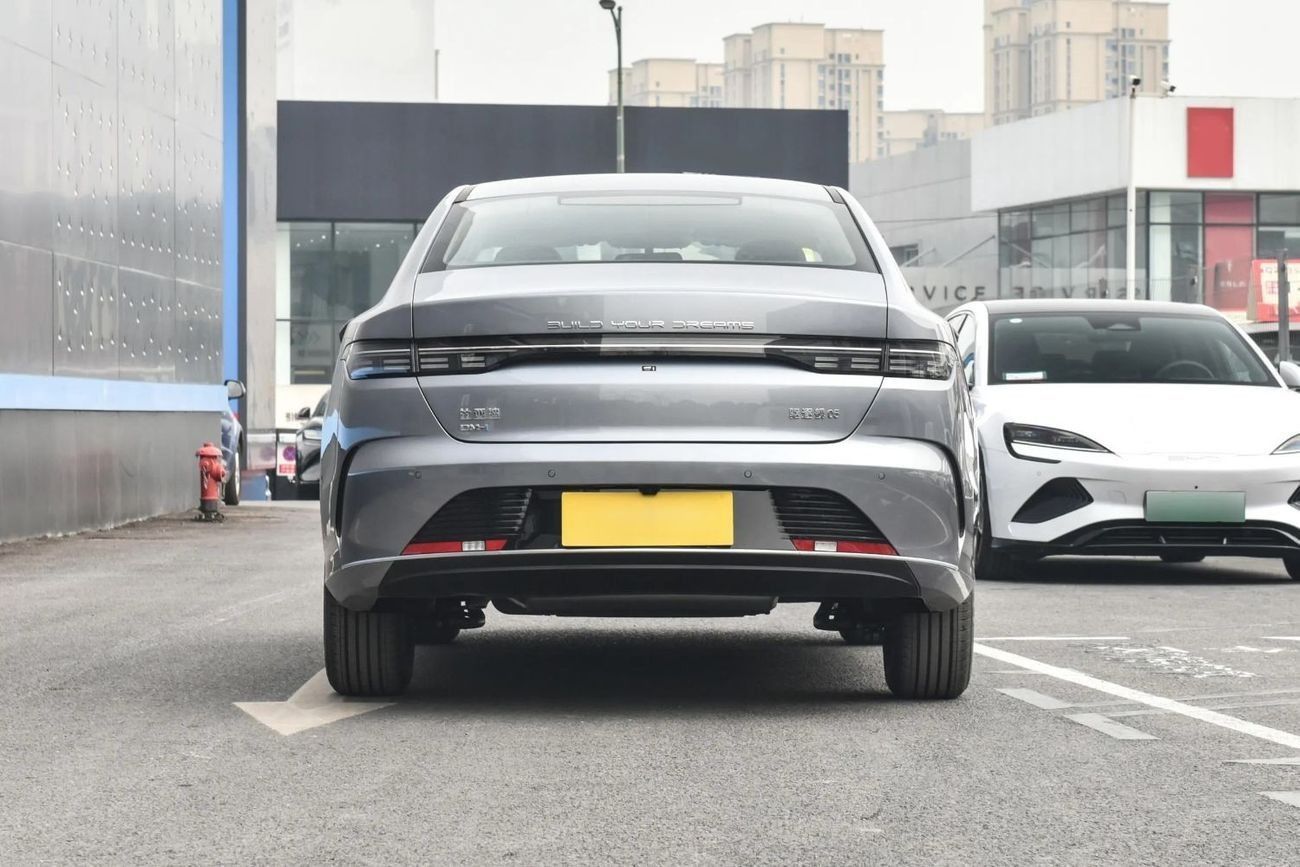 بي واي دي ديسترويار 05 BYD DESTROYER 05 Hybrid