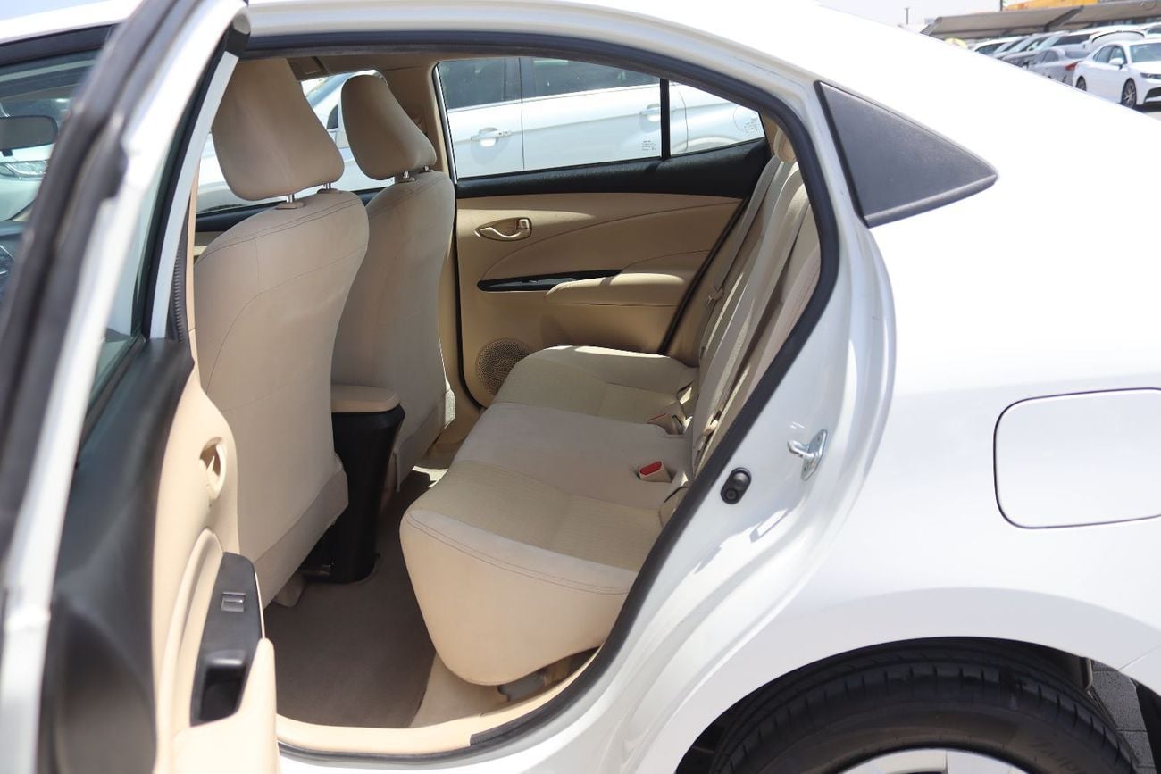 Toyota Yaris 1.5L E Toyota Yaris - GCC - 2022 - 1.5L - Accident-Free - Low Mileage - Excellent Condition