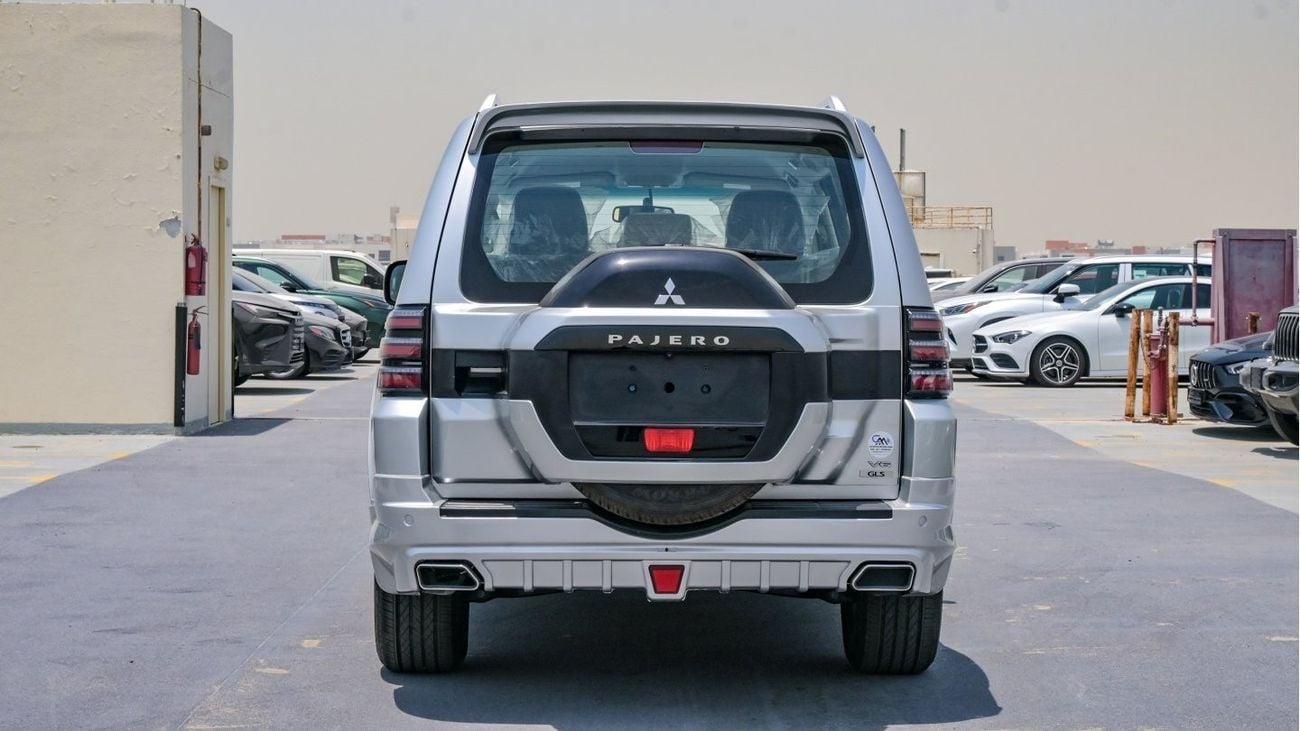 ميتسوبيشي باجيرو GLS 3.6