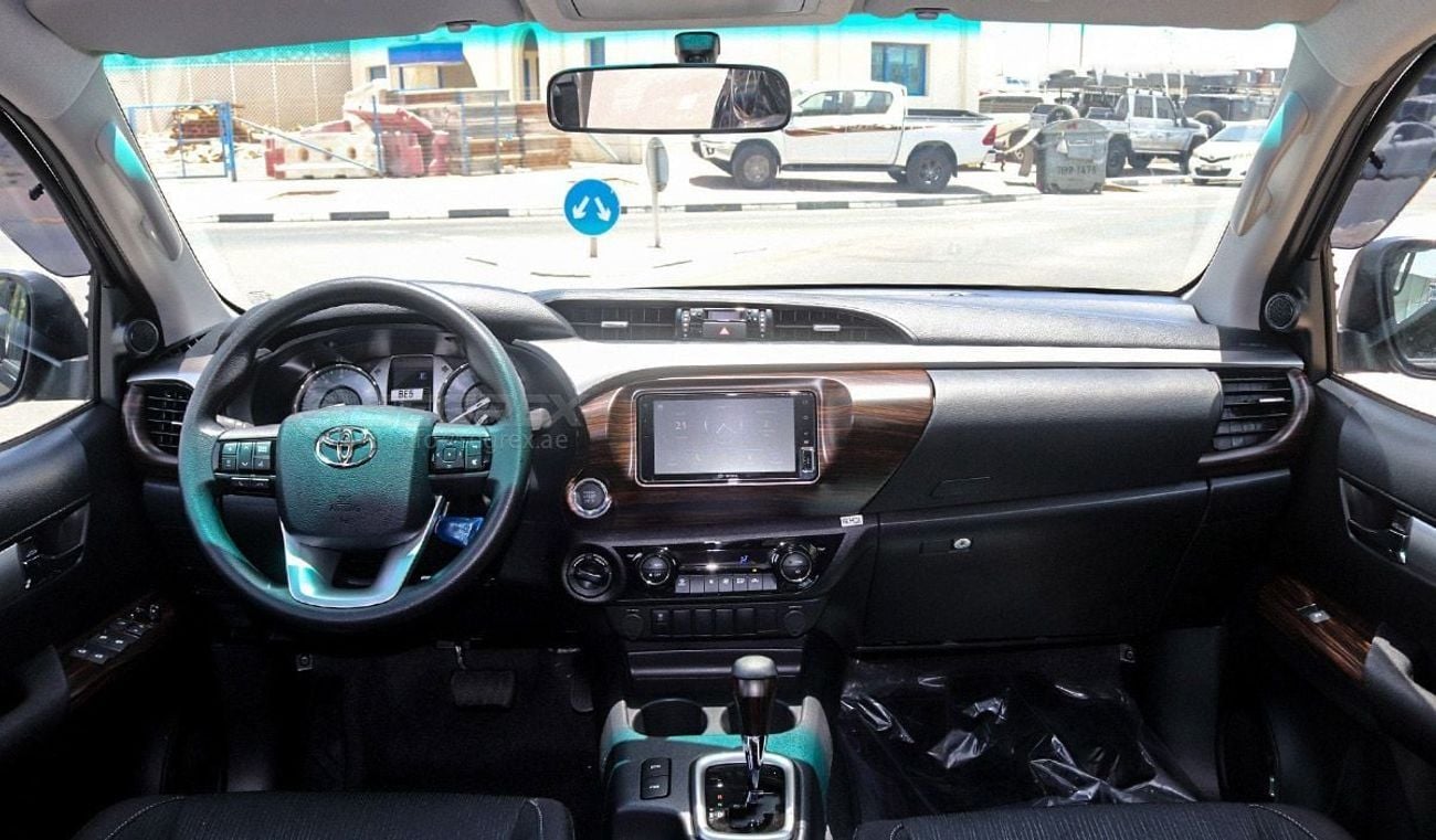 Toyota Hilux 2025 Model Toyota Hilux DC, 2.7L Petrol 4WD 6A/T
