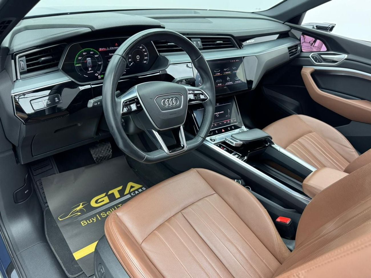 أودي اي ترون 2021 Audi E-Tron 55 Quattro S-Line, 2029 Audi Warranty, Audi Service History, GCC