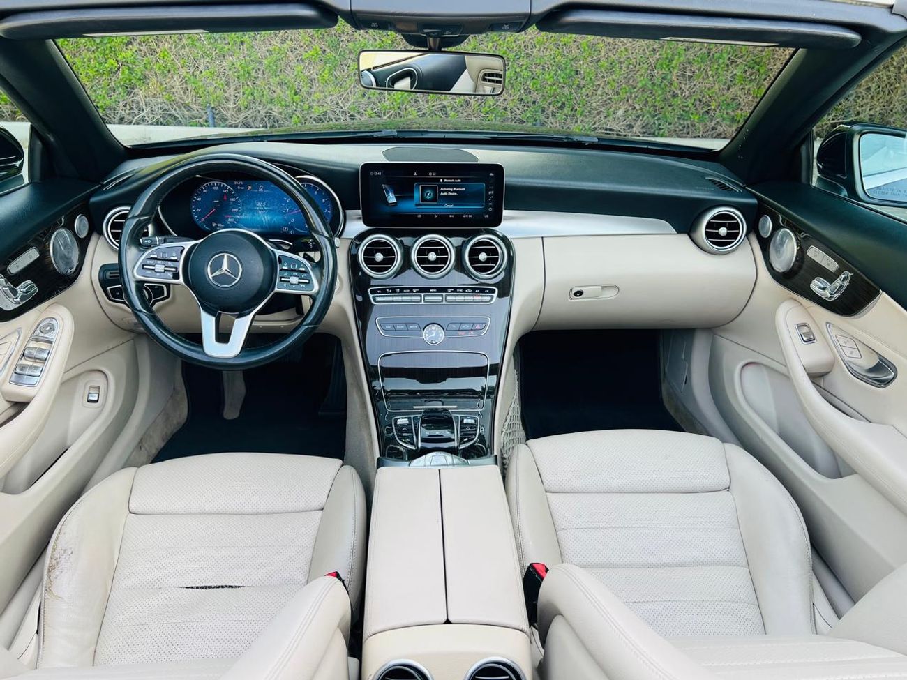 مرسيدس بنز C 300 كوبيه CONVERTIBLE