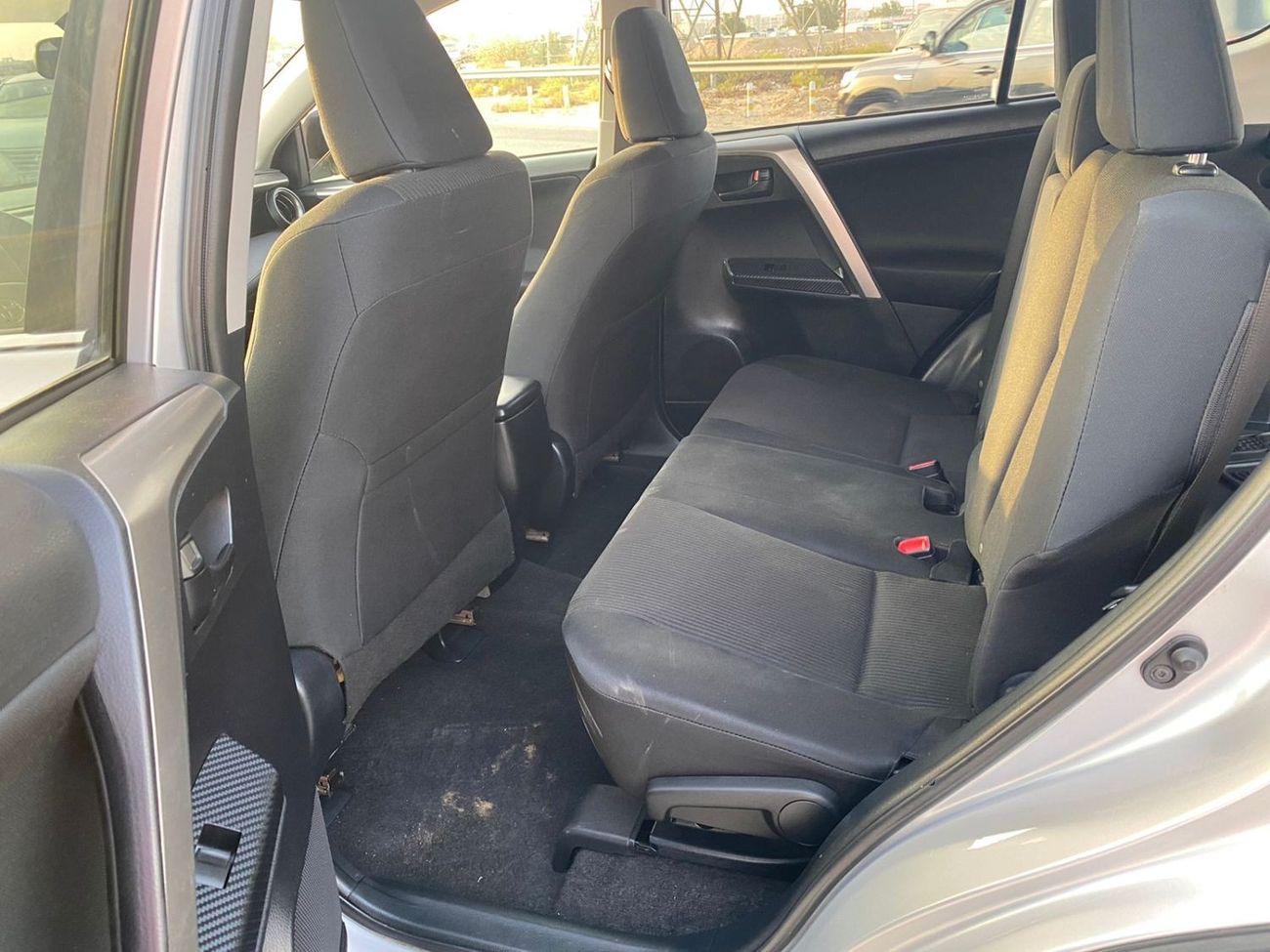 Toyota RAV4 2014 TOYOTA RAV4 LE AWD / MID OPYION