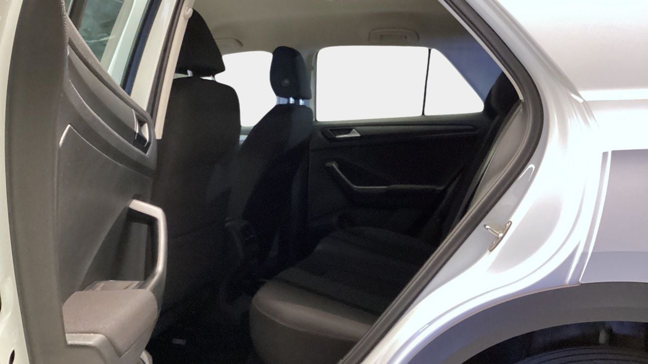 فولكس واجن T ROC 1.4 TSI LIFE | شامل الضمان | 0 ﺪﻔﻋﺓ ﺃﻮﻟﻯ