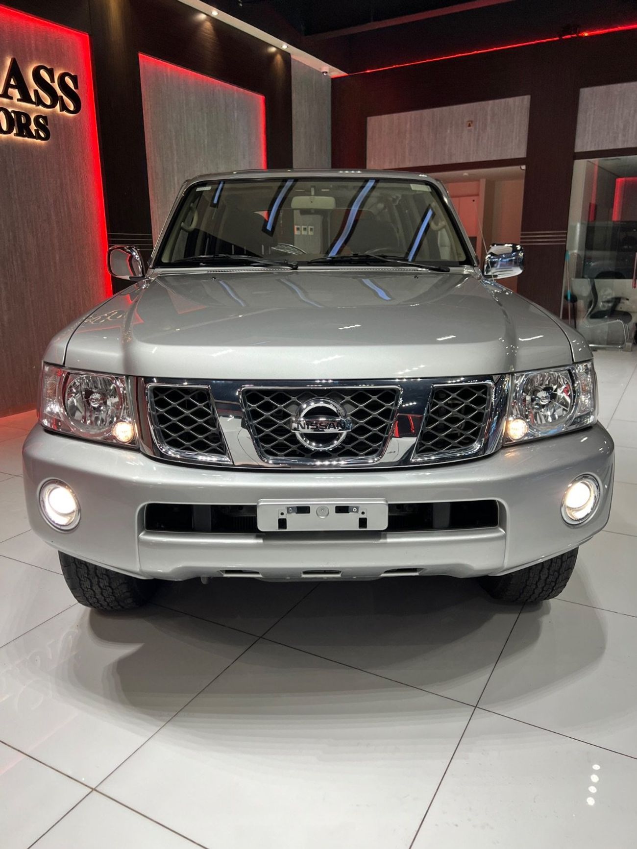 نيسان باترول سفاري Safari 4.8L A/T