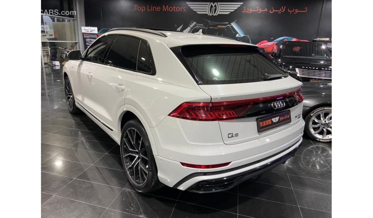 Audi Q8 S LINE