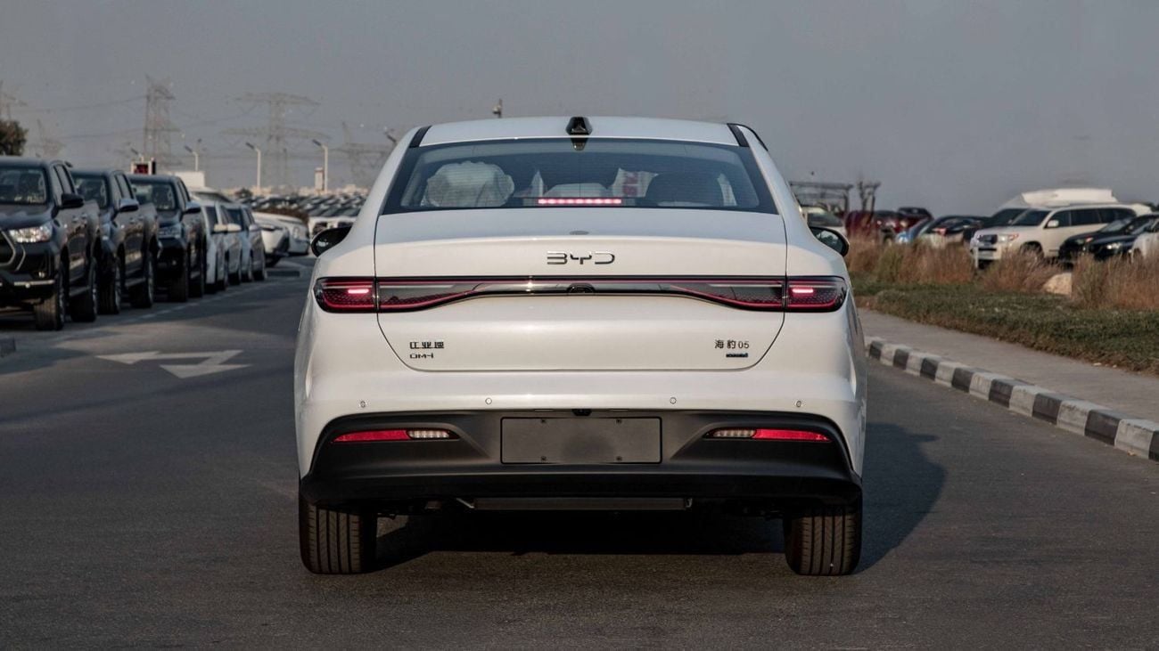 بي واي دي سيل 05 DM-i 55KM PREMIUM EDITION | 2025 | Ready Stock Limited QTY | For Local Registration +10%