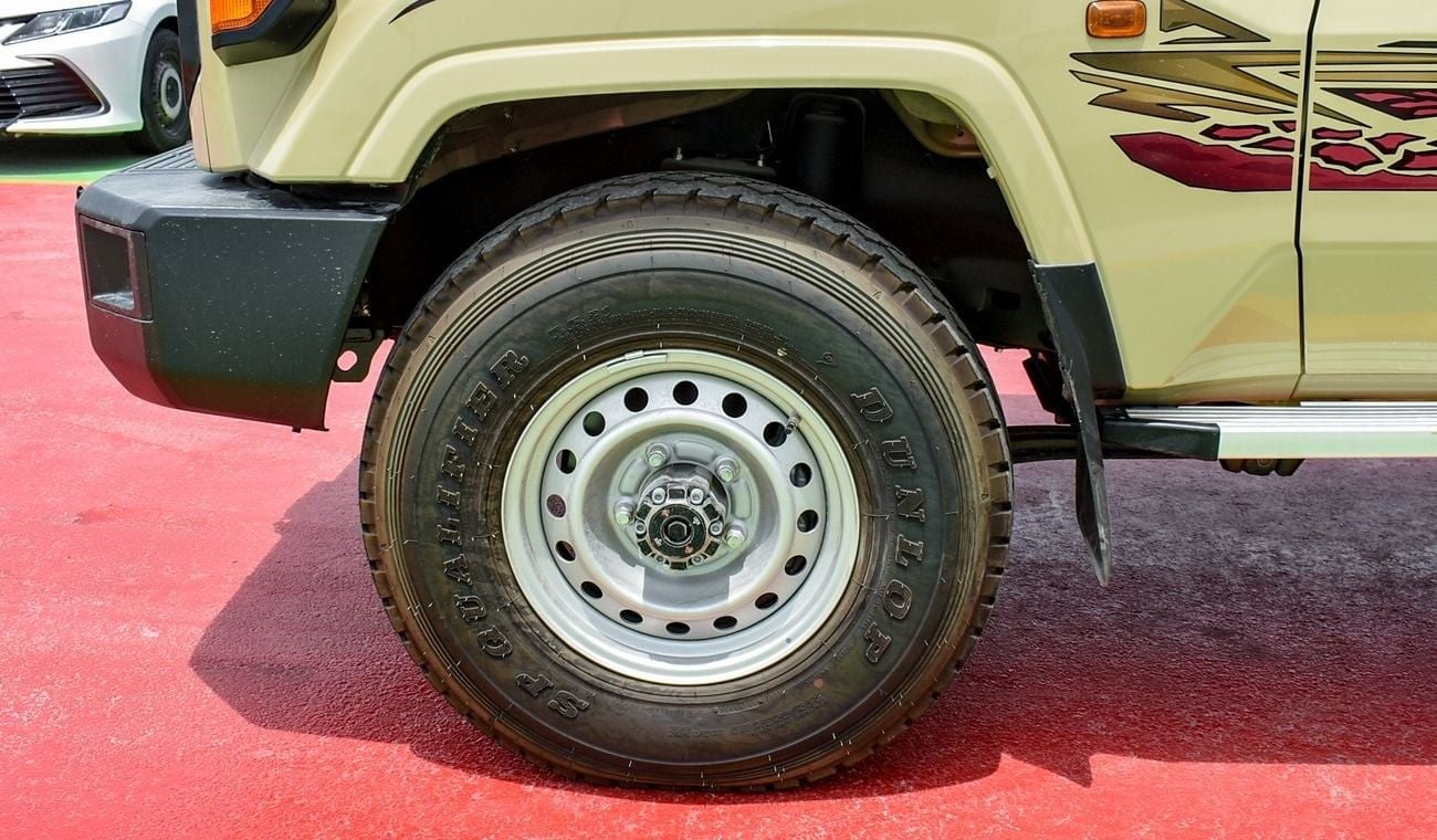 Toyota Land Cruiser Pick Up 4.0L V6 Single Cabin A/T