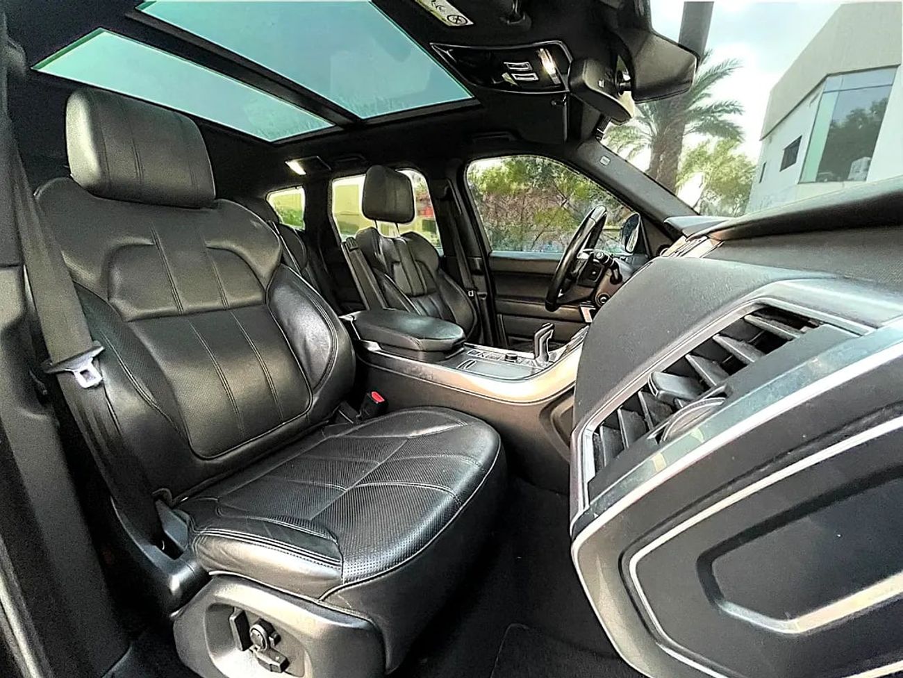 لاند روفر رينج روفر سبورت Dynamic HSE D350 3.0L 1,484 P.M | | RANGE ROVER | SPORTS | HSE | GCC | ORIGINAL PAINT | 0% DOWNPAYME