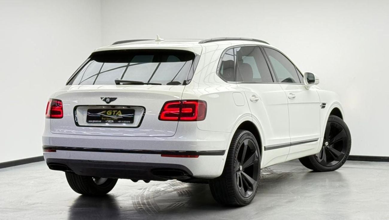 Bentley Bentayga 2018 Bentley Bentayga W12, Service History, Fully Loaded, Excellent Condition, GCC