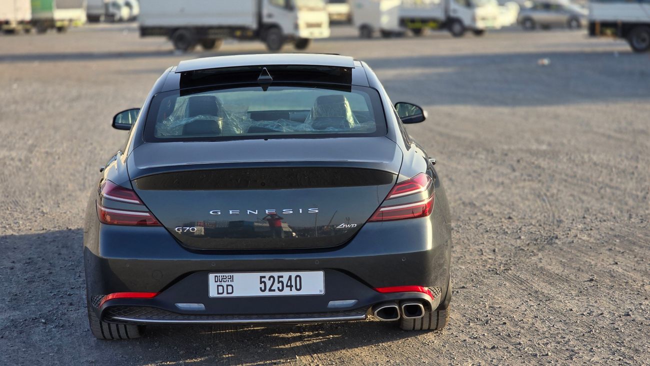 Genesis G70 V4 2.0L turbo