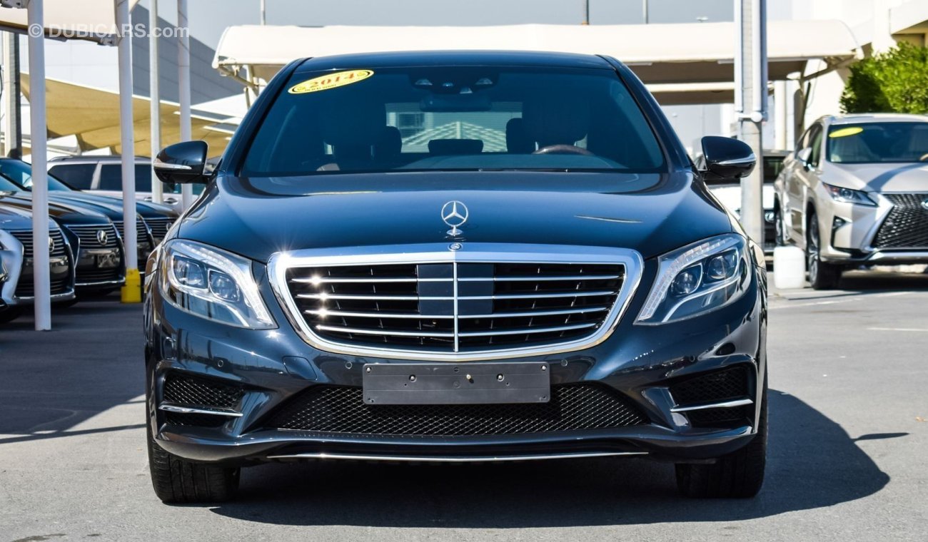 مرسيدس بنز S 400 S 500 Badge