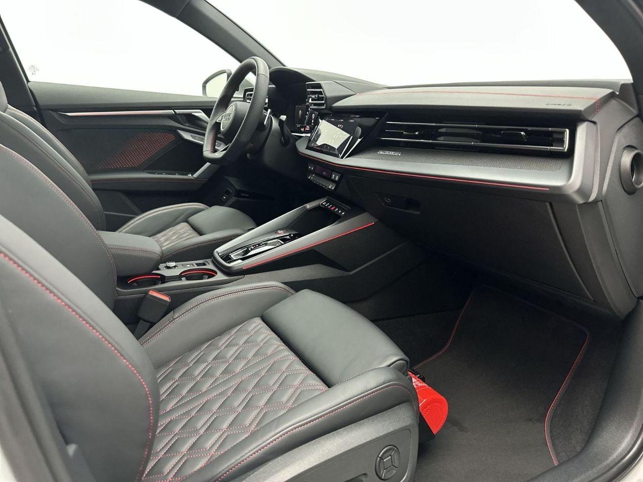 Audi S3 TFSI quattro 2.0L Sportback 333hp (Ref# 42390)