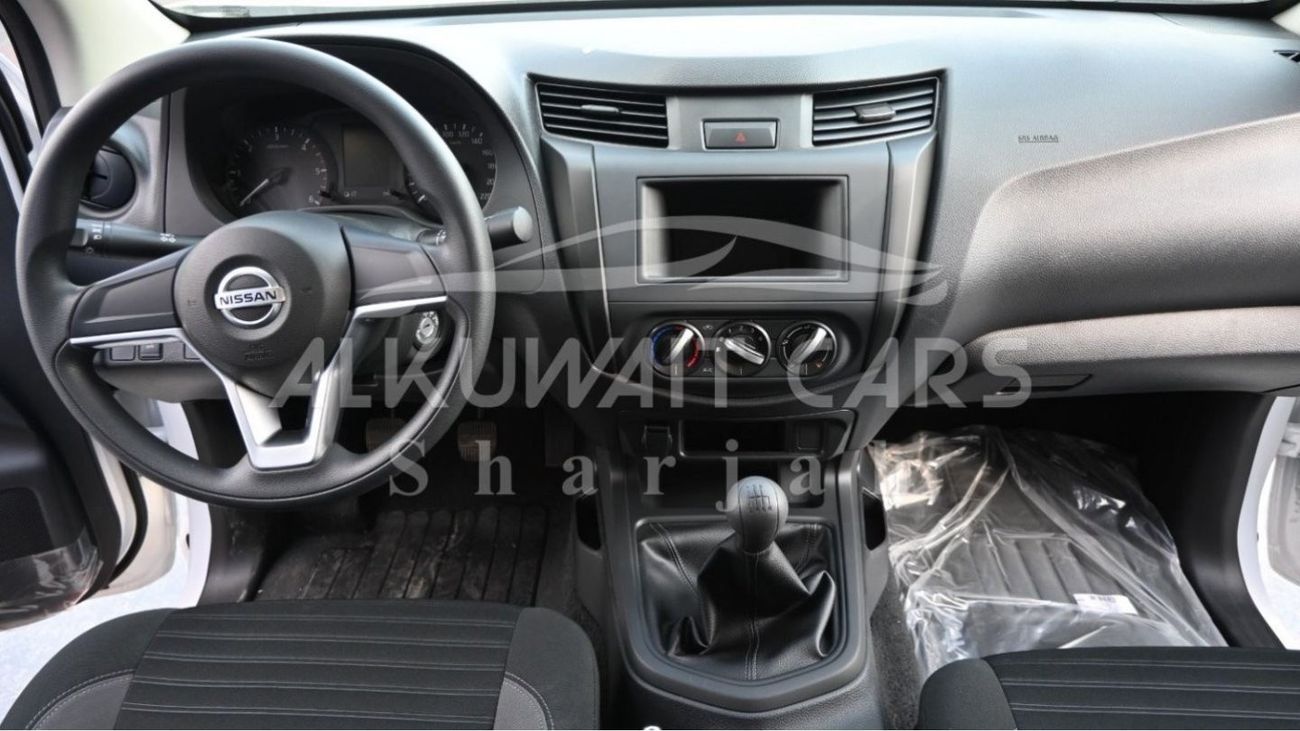 Nissan Navara NISSAN NAVARA 2.5 DIESEL  4X2 MT SC PLUS