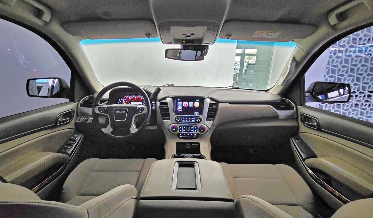 GMC Yukon 2018 YUKON XL SLE - BANK FACILITY - EXCELLENT CONDITION