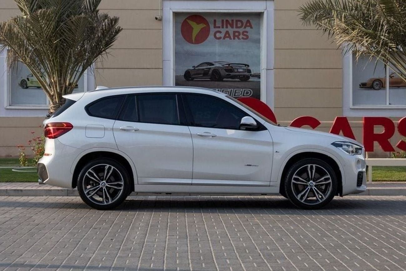 بي أم دبليو X1 xDrive 25i M Sport 2.0L BMW X1 xDrive25i M-Sport 2018 GCC under Agency Warranty with Flexible Down-P