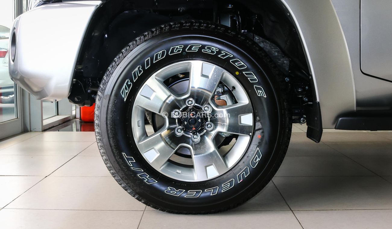 نيسان باترول سفاري GXR V6