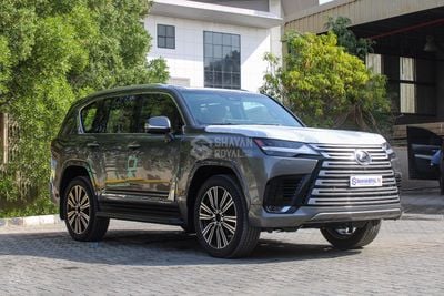 لكزس LX 700h TURBO SPORT 3.5L HYBRID V6 TT 7-SEATS 4WD AT 2025MY