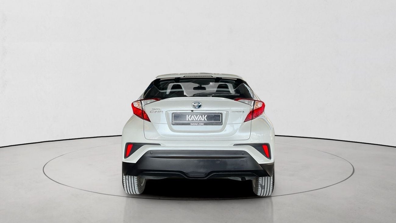 تويوتا CHR 1.8 VVT I-HYBRID GX AUTO | شامل الضمان | 0 ﺪﻔﻋﺓ ﺃﻮﻟﻯ